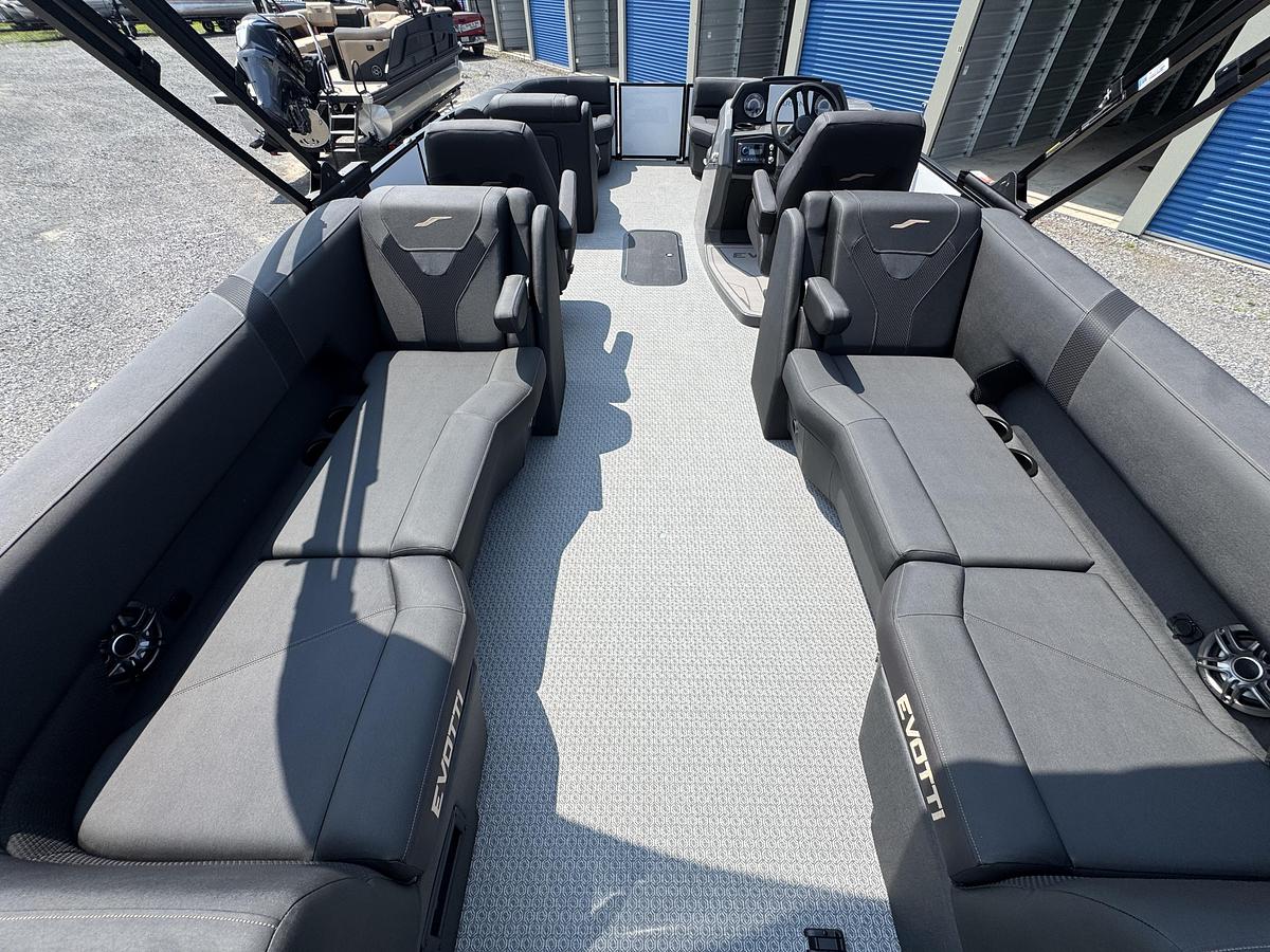 2027 Evotti 523QL 25.5 ft.