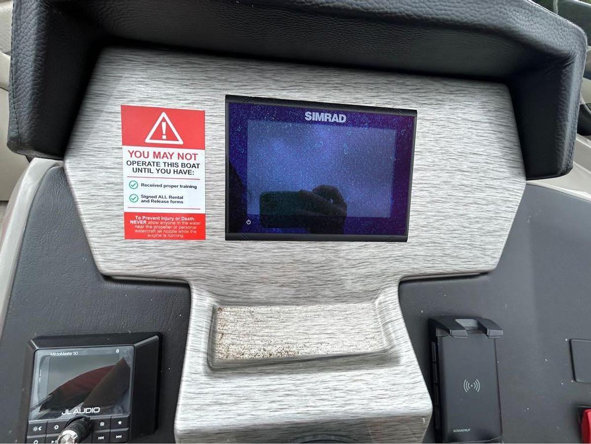 Used 2022 Premier 250 Sunsation RL