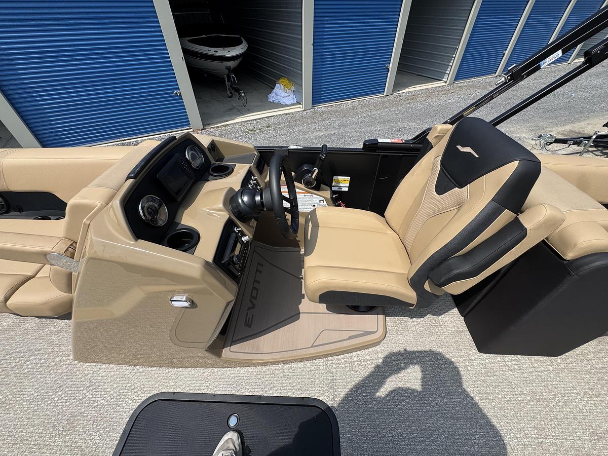 2027 Evotti 521QL 23.5 ft.