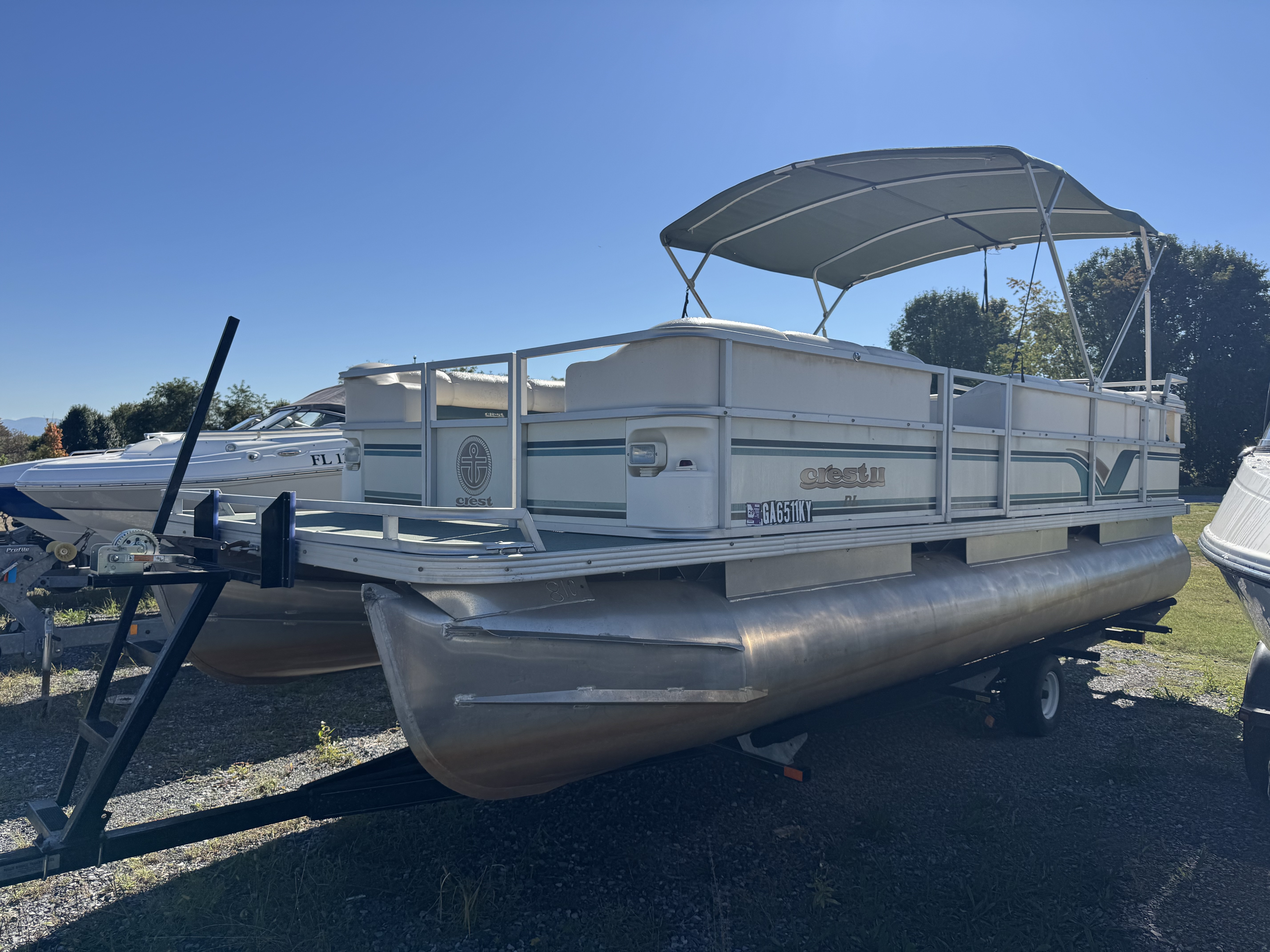 Used 2000 Crest Crest II DL