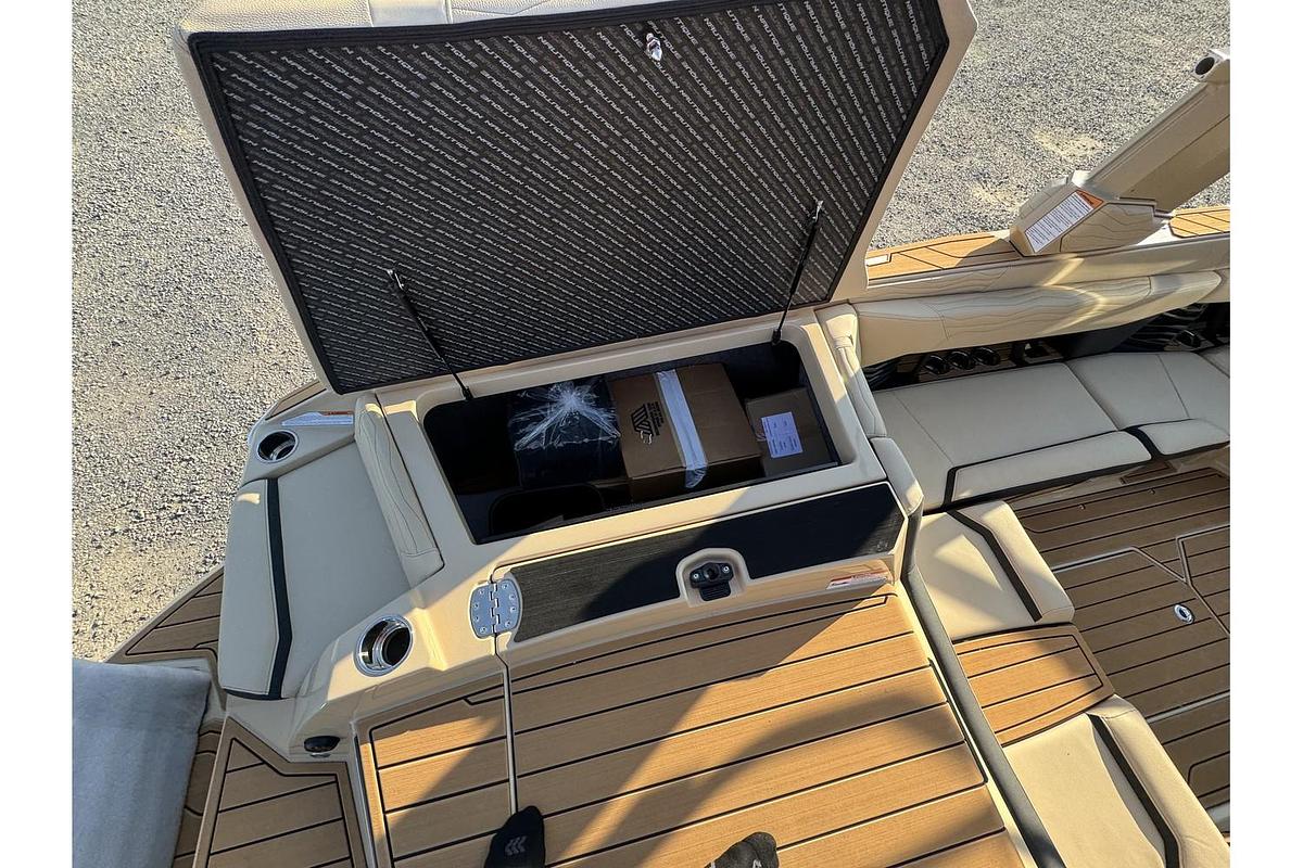 Used 2025 Nautique Super Air G G23