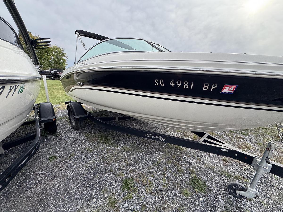 Used 2003 Sea Ray 200 BR