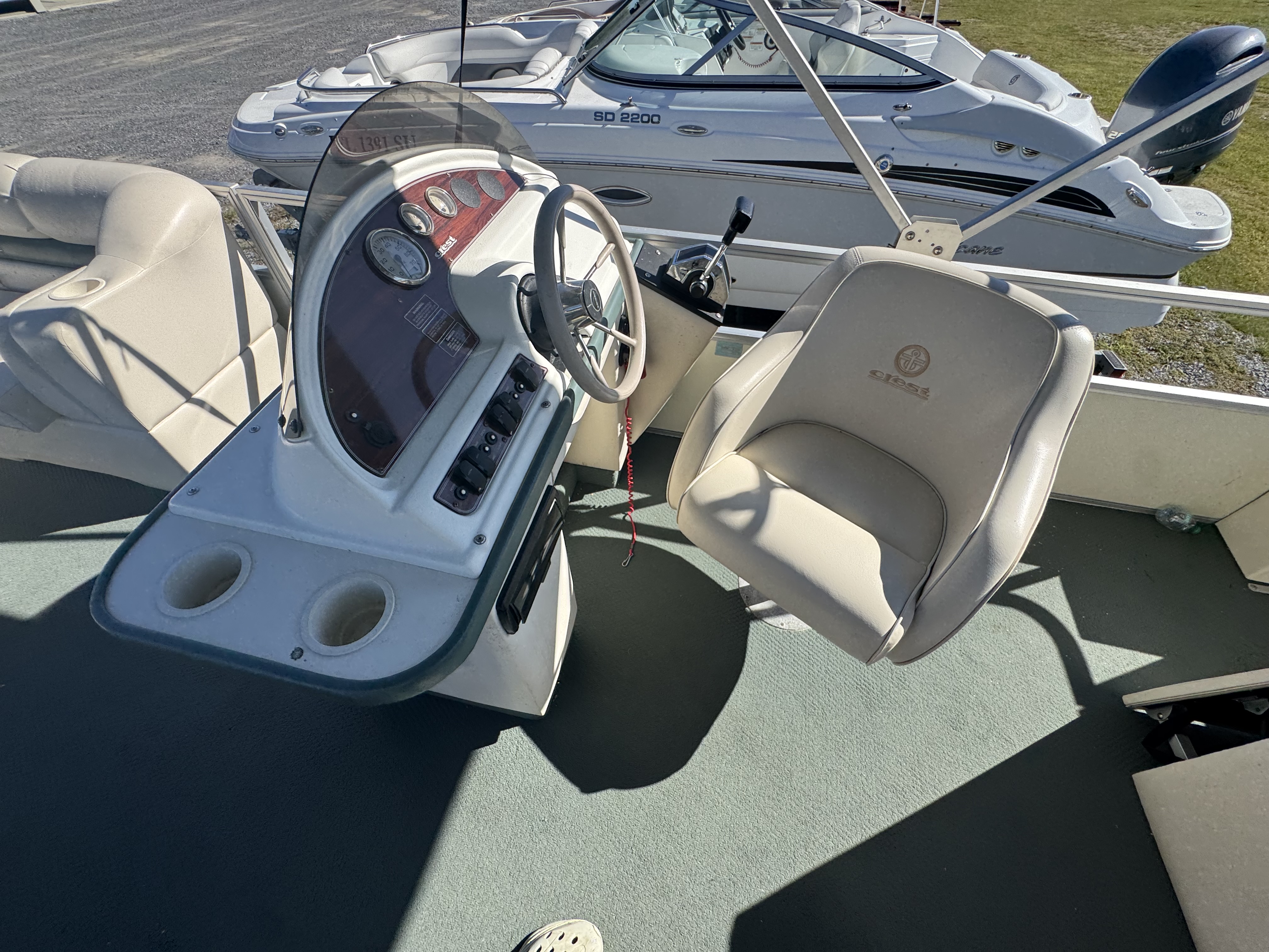 Used 2000 Crest Crest II DL