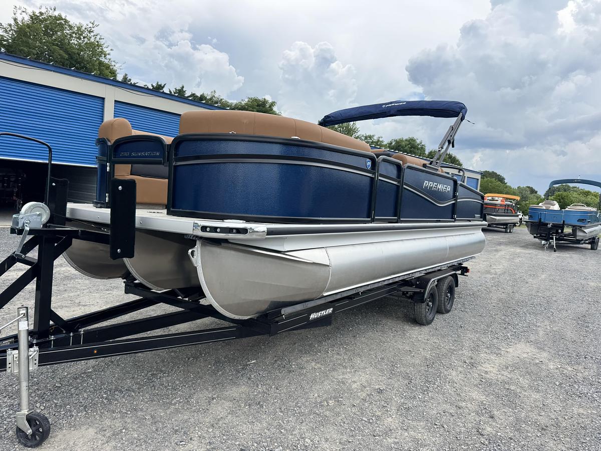 2026 Premier 230 SunSation Angler