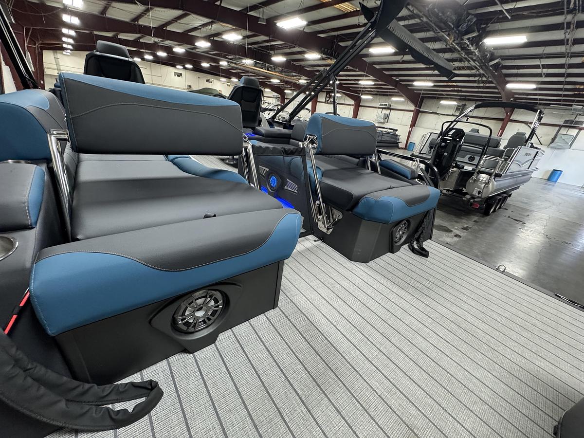 2026 Avalon 25 LSZ QLS