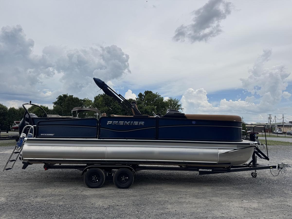 2026 Premier 230 SunSation Angler