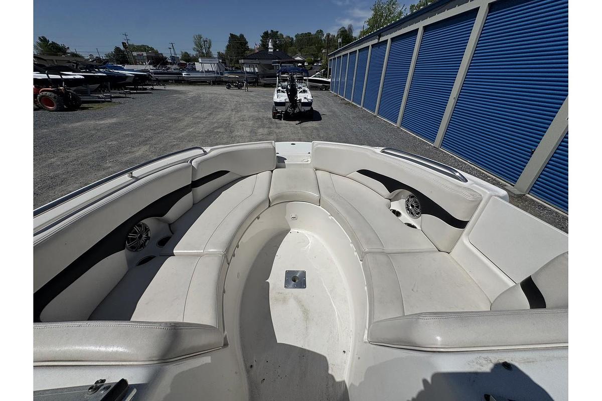 Used 2001 Chaparral Sunesta 263