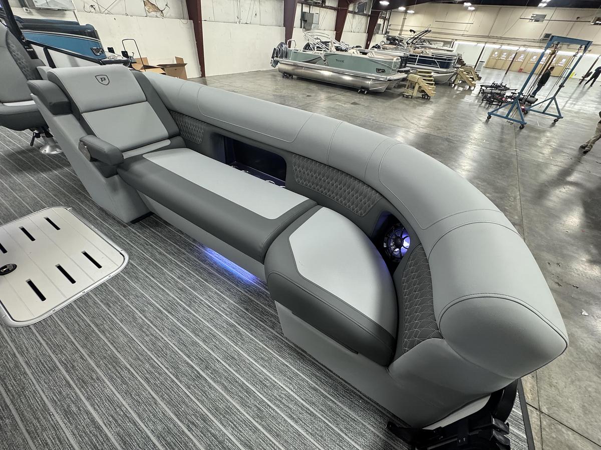 2026 Premier 250 Solaris RL