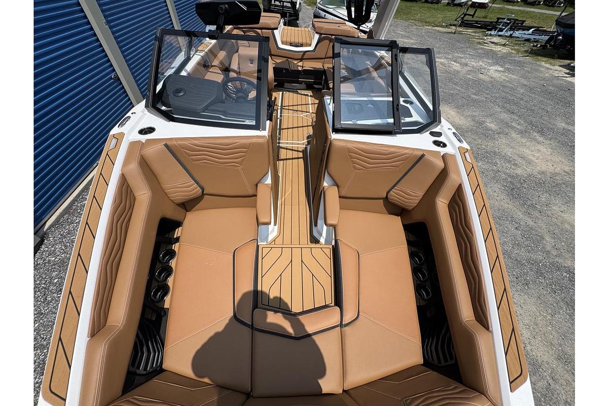 Used 2025 Nautique Super Air G G23