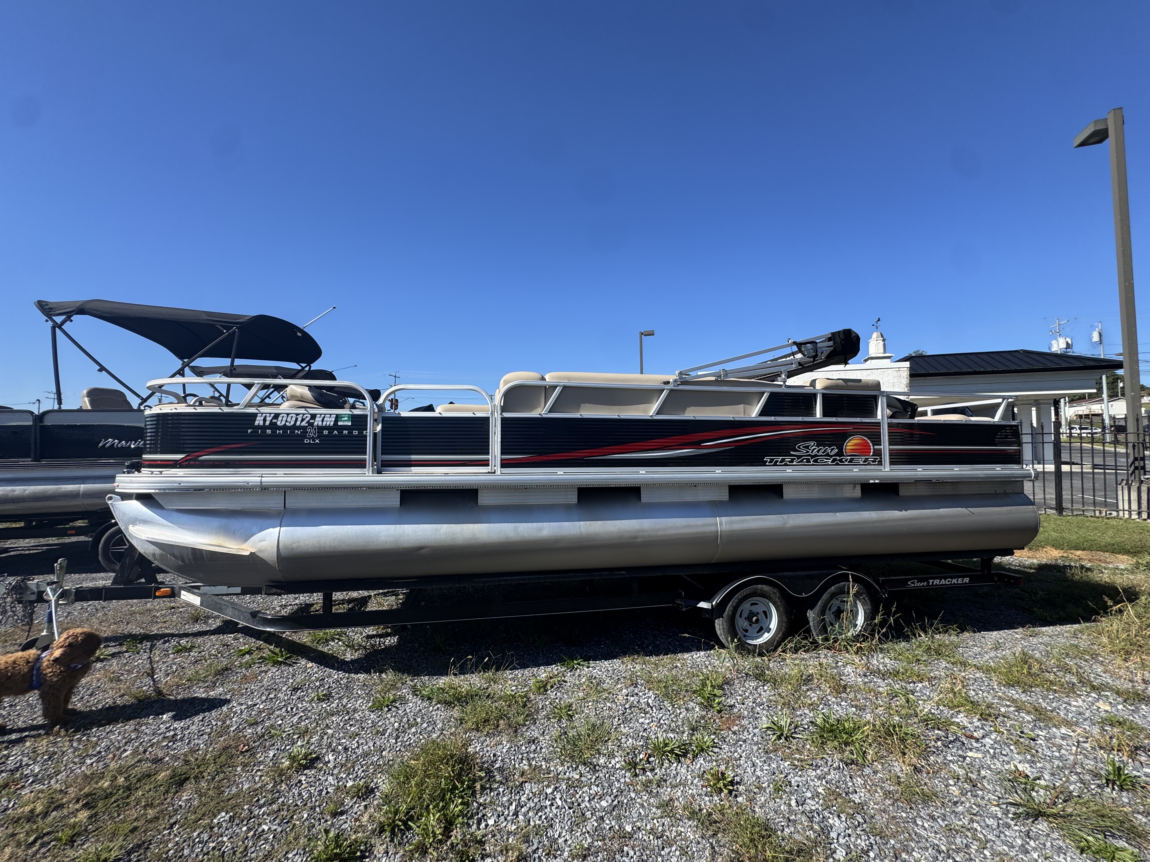 Used 2013 Sun Tracker Fishing Barge 24 DLX