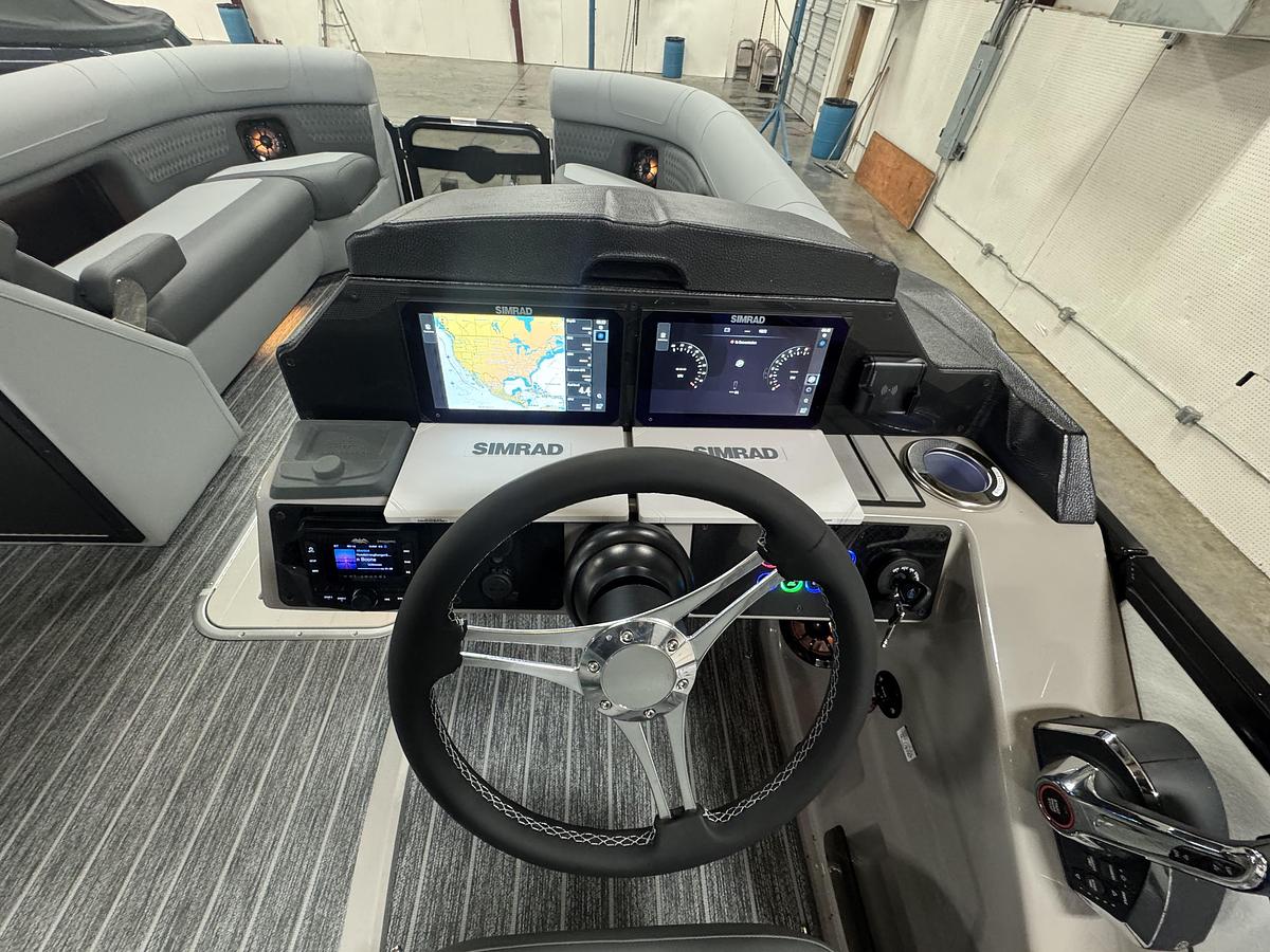 2026 Premier 250 Solaris RL