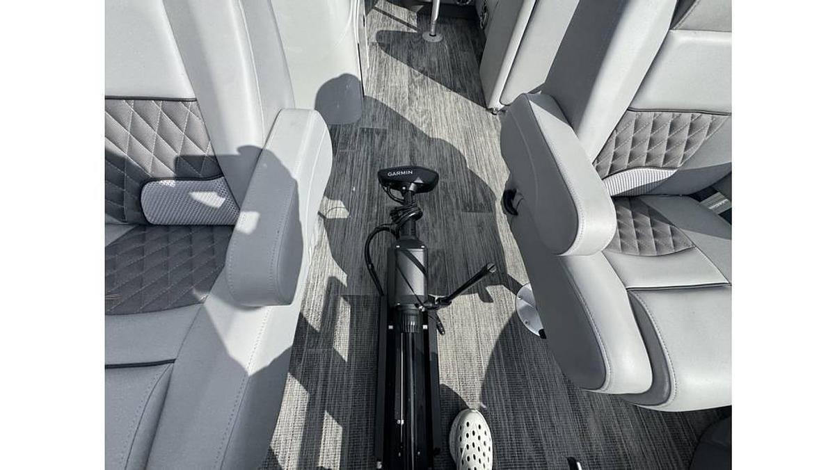 Used 2024 Ranger Boats 220F