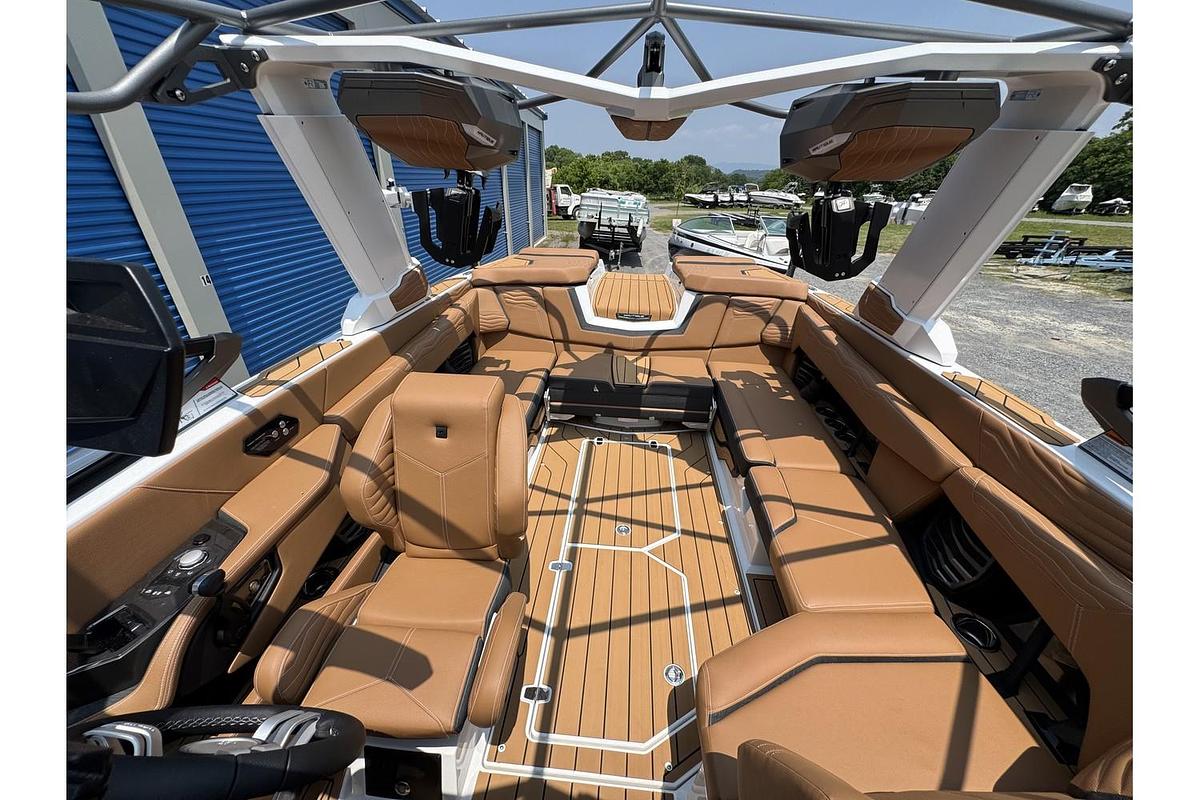 Used 2025 Nautique Super Air G G23