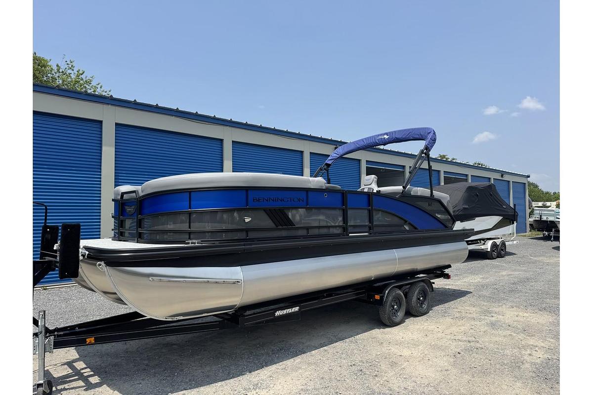 2025 Bennington 24 MFB
