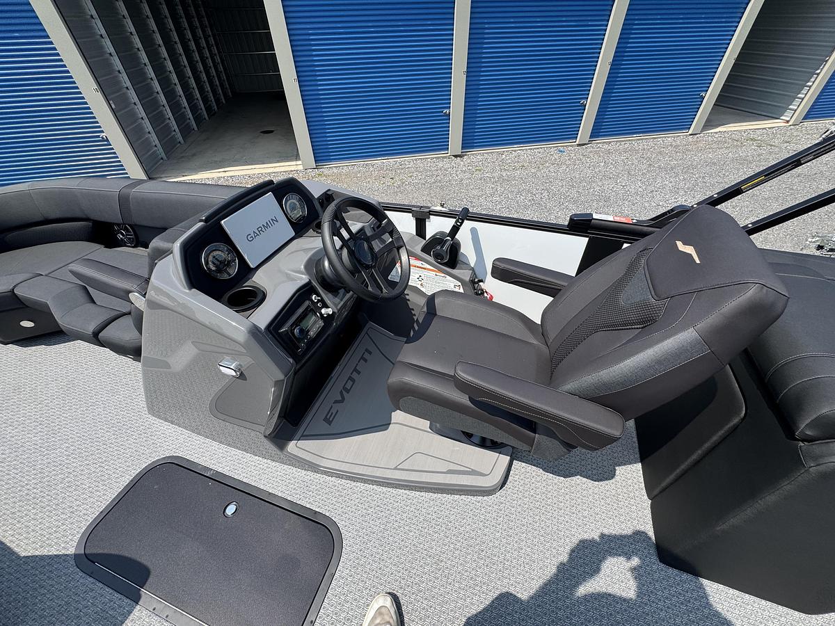 2027 Evotti 523QL 25.5 ft.