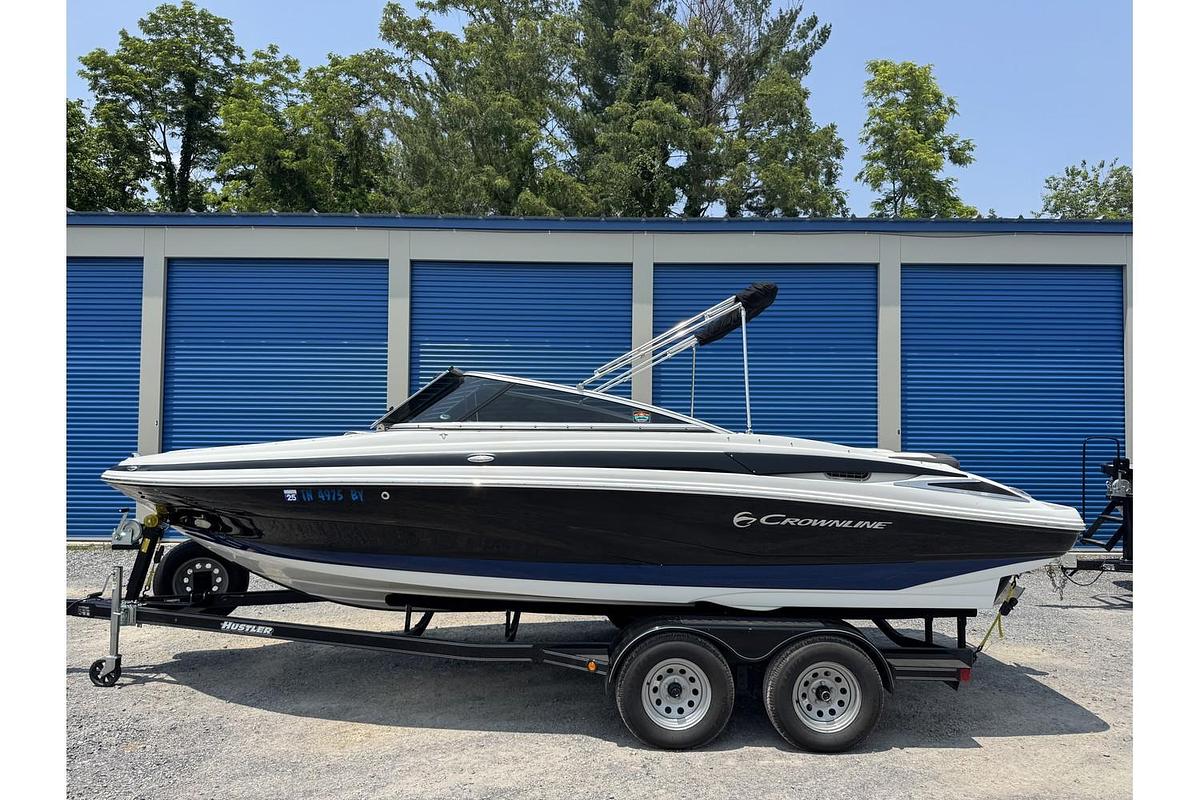 Used 2020 Crownline 225 SS