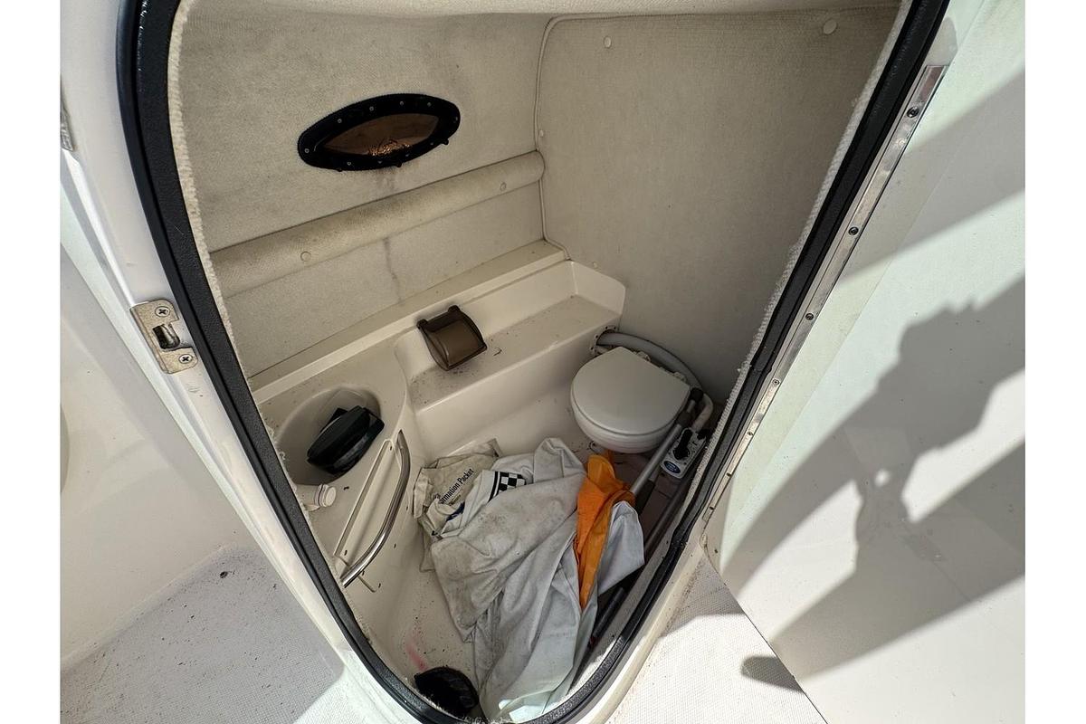 Used 2001 Chaparral Sunesta 263