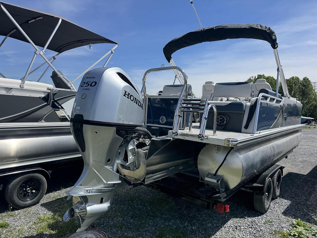 2026 Avalon 23 LSZ QLS