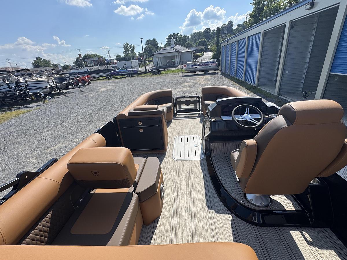 2026 Premier 250 Solaris Rear Social