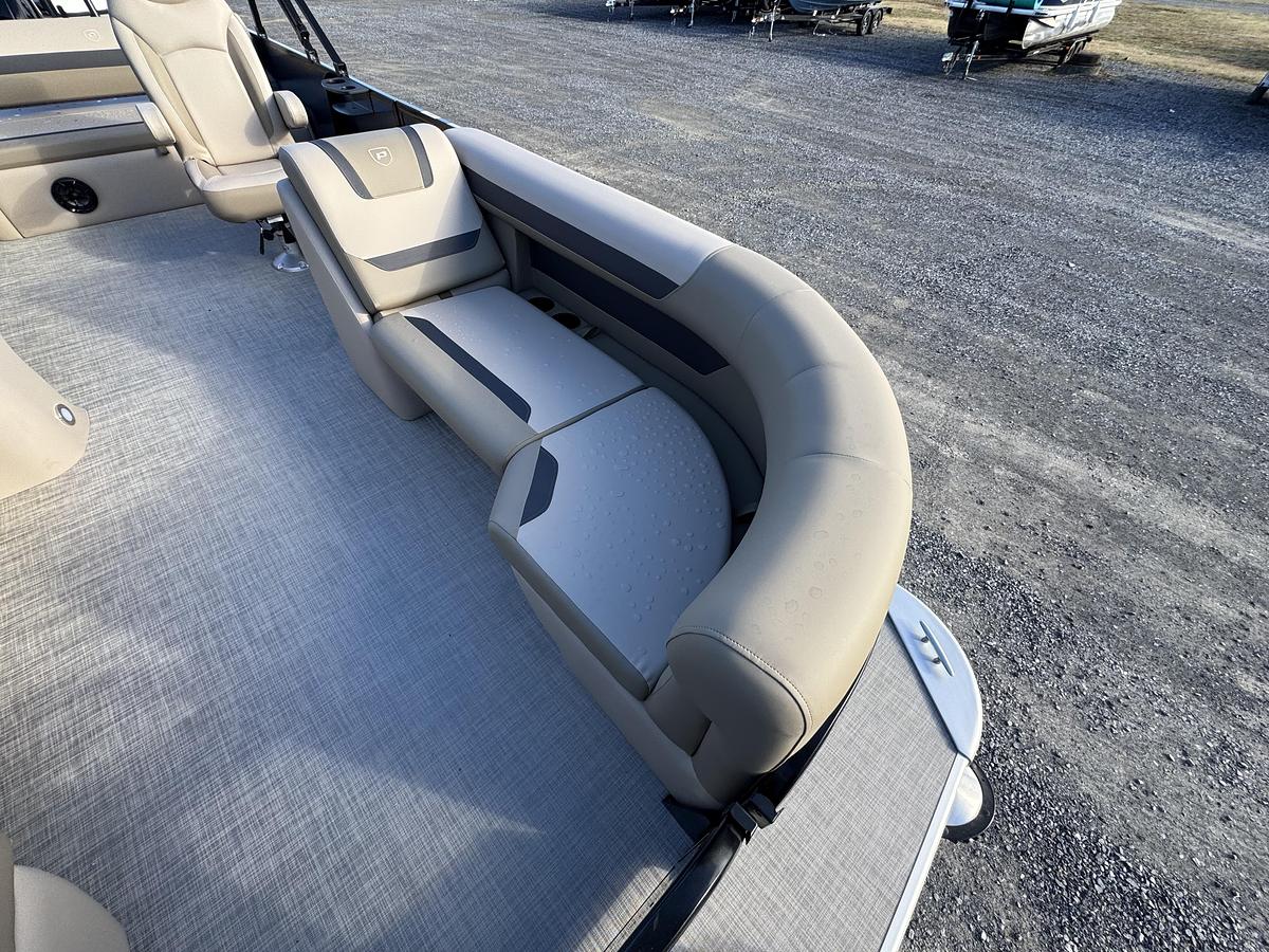 Used 2026 Premier 220 SunScape RL