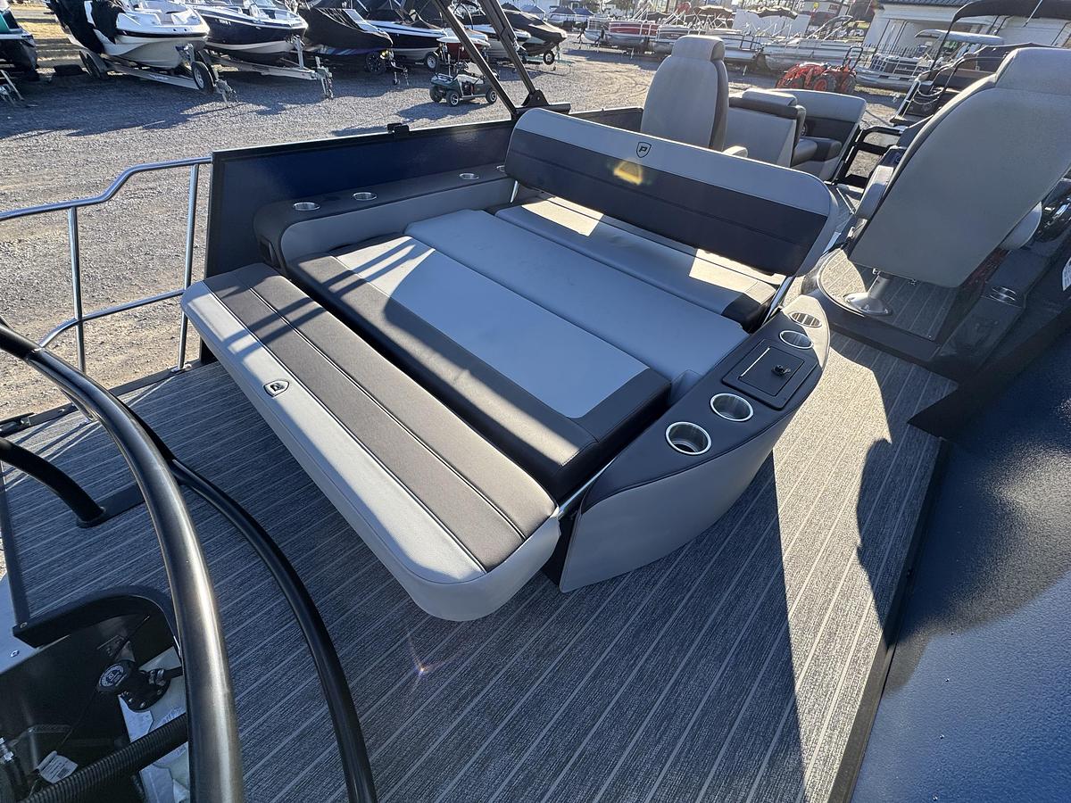 2026 Premier 230 SunSation RL