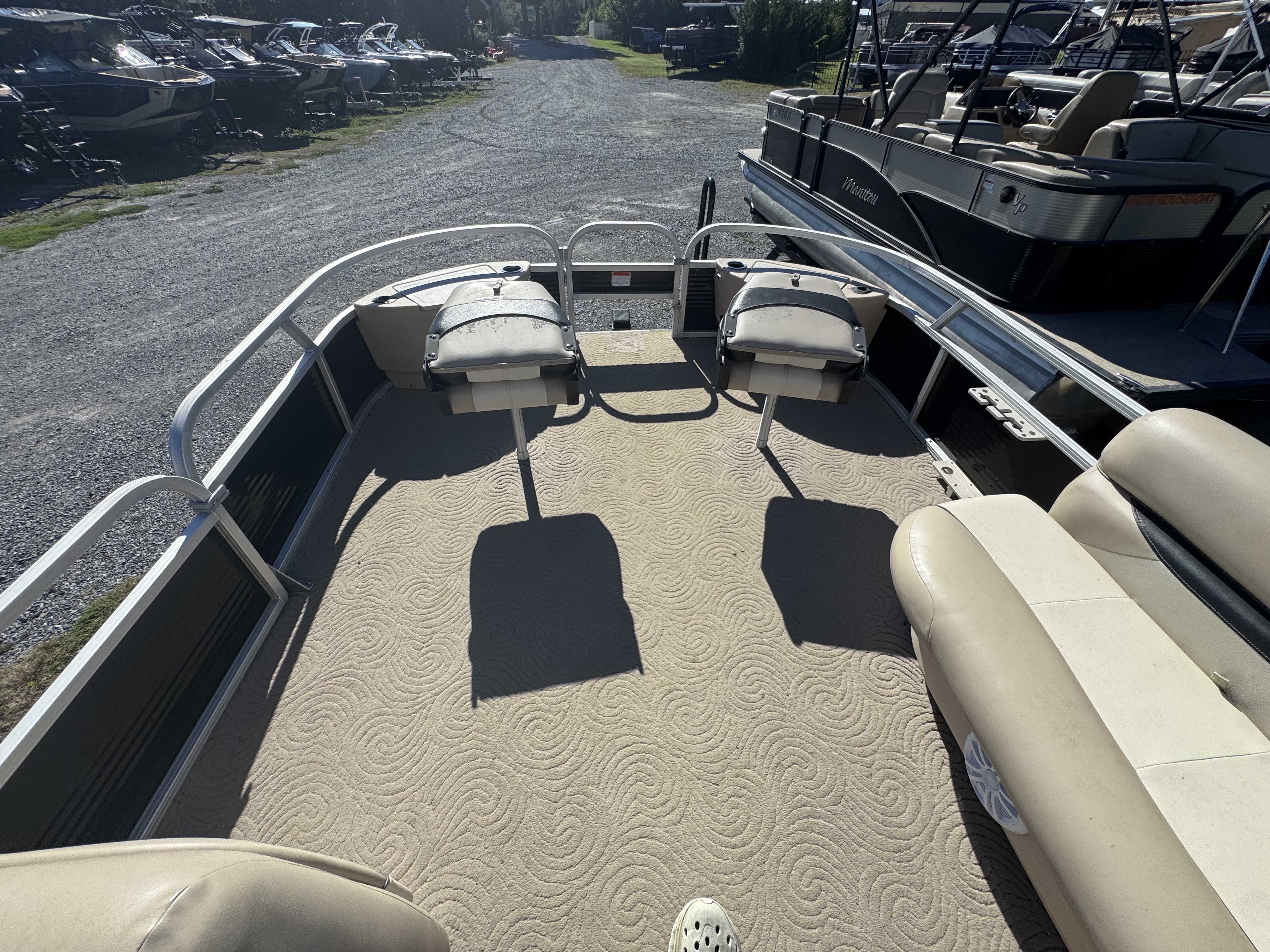 Used 2013 Sun Tracker Fishing Barge 24 DLX