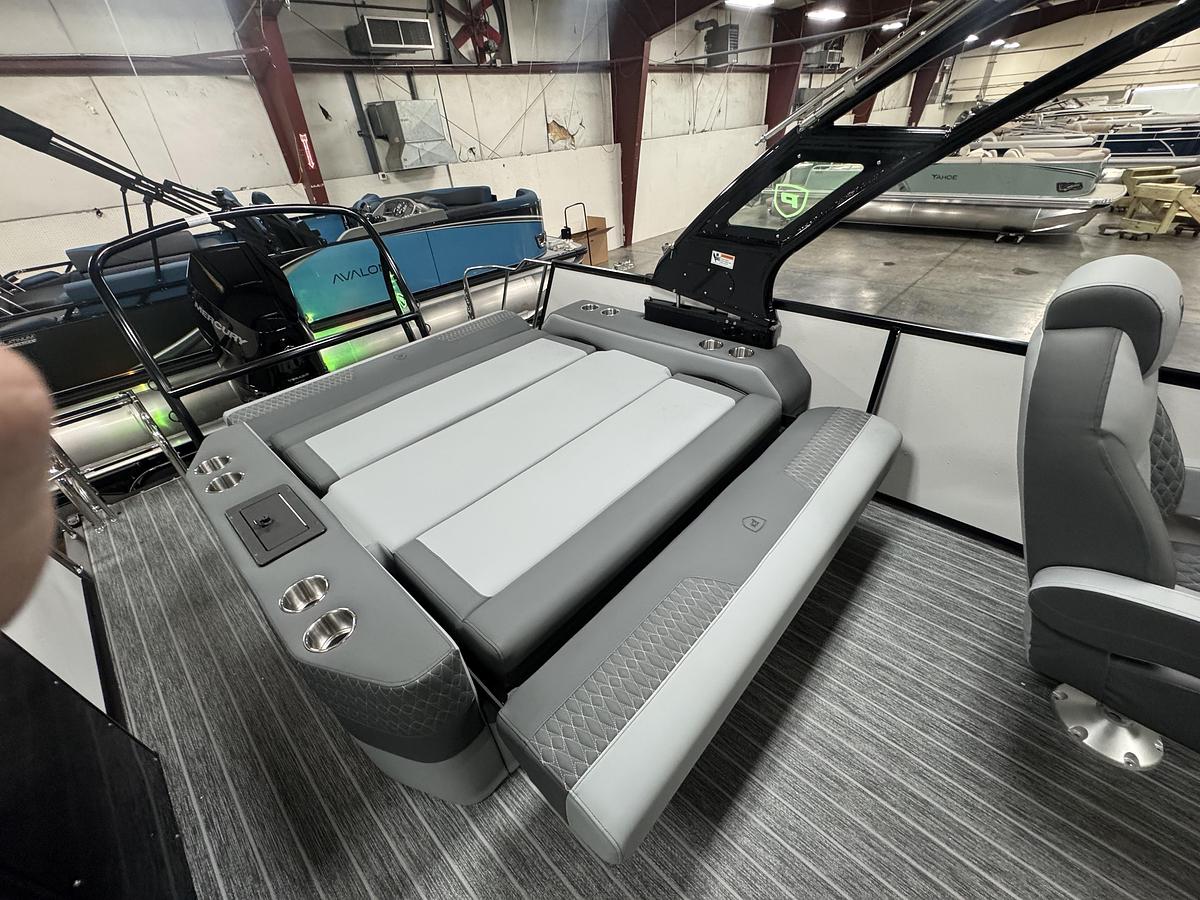 2026 Premier 250 Solaris RL