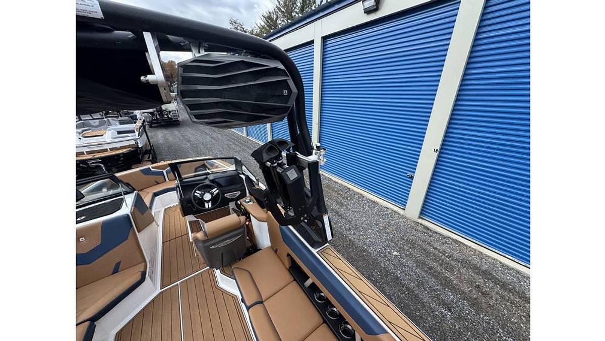 Used 2023 Nautique GS22