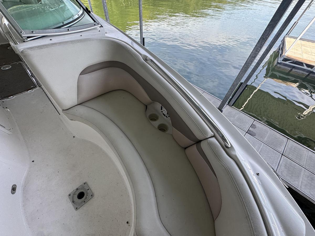 Used 2004 Chaparral 236 Sunesta