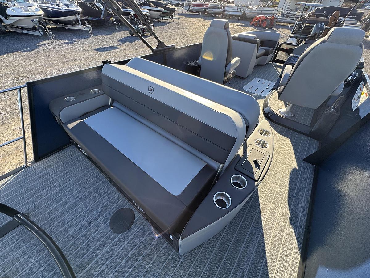 2026 Premier 230 SunSation RL