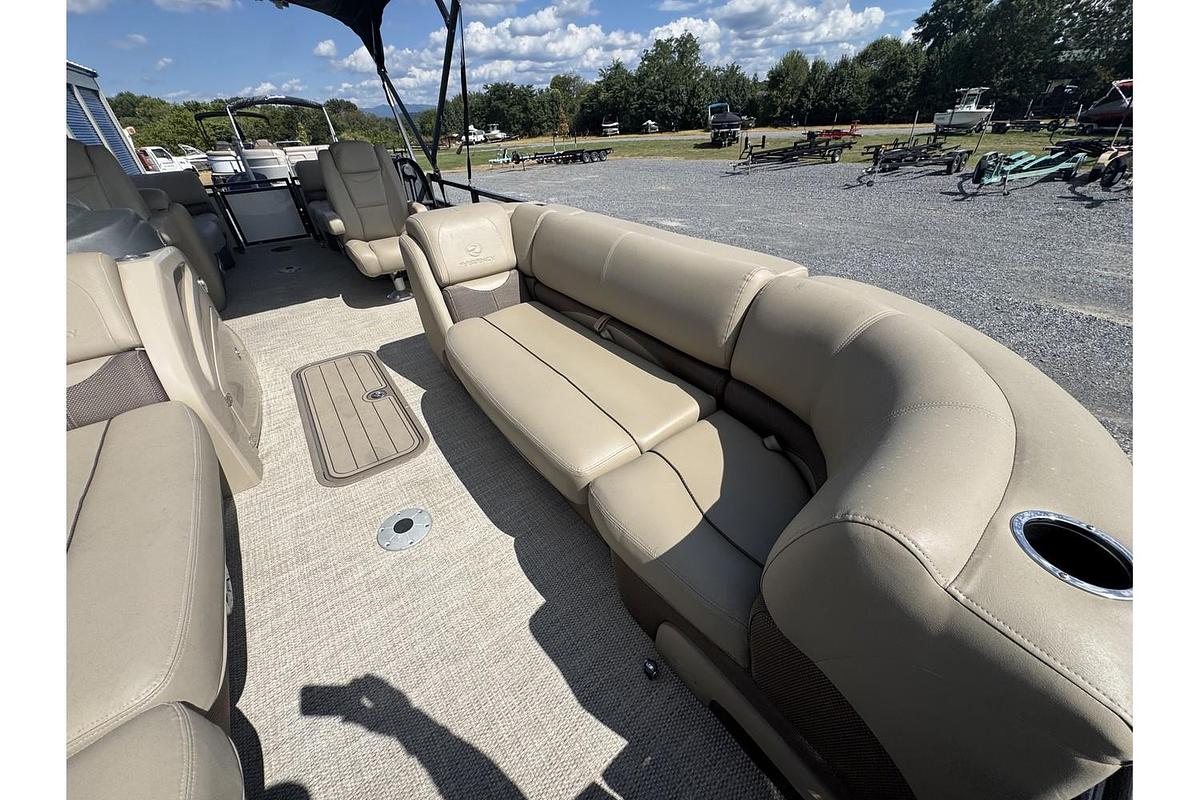 Used 2020 Regency 230 DL3