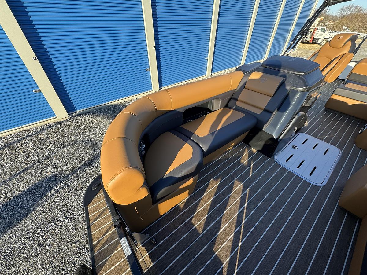 2026 Premier 230 SunSation RS (Rear Social)