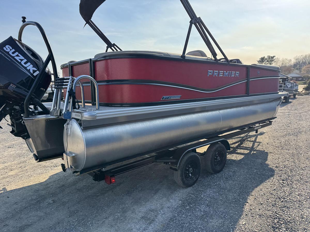 2026 Premier 220 SunScape RF