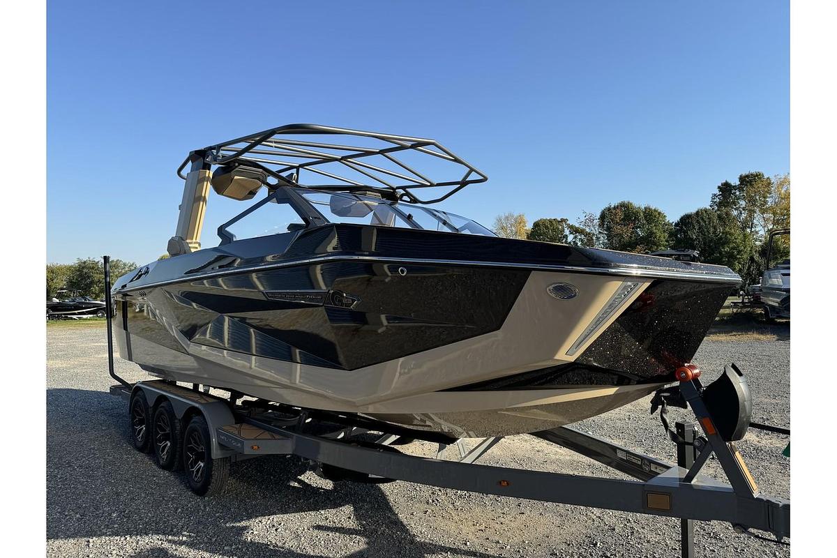Used 2025 Nautique Super Air G G23