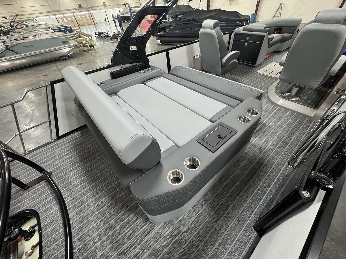 2026 Premier 250 Solaris RL