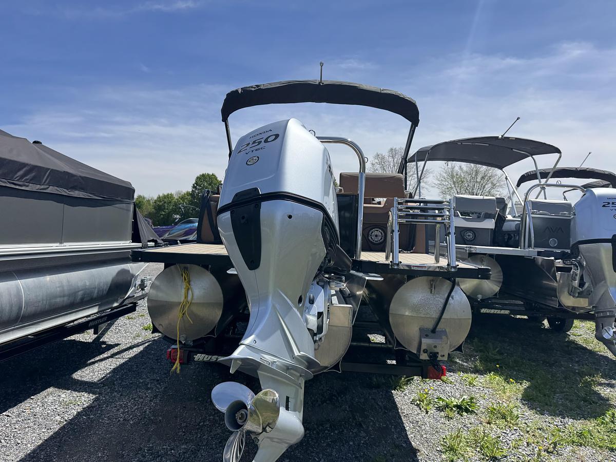 2026 Avalon 25 LSZ QLS