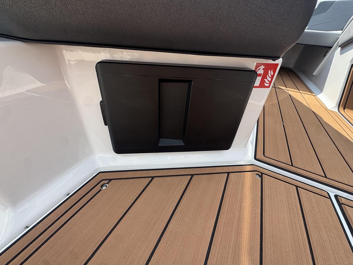2027 Nautique Super Air GS22