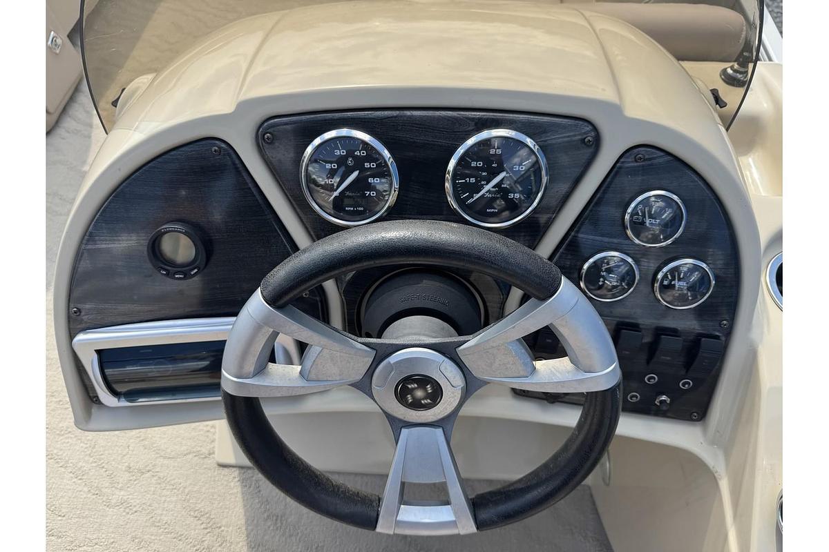 Used 2013 Sweetwater Sweetwater SW 2286