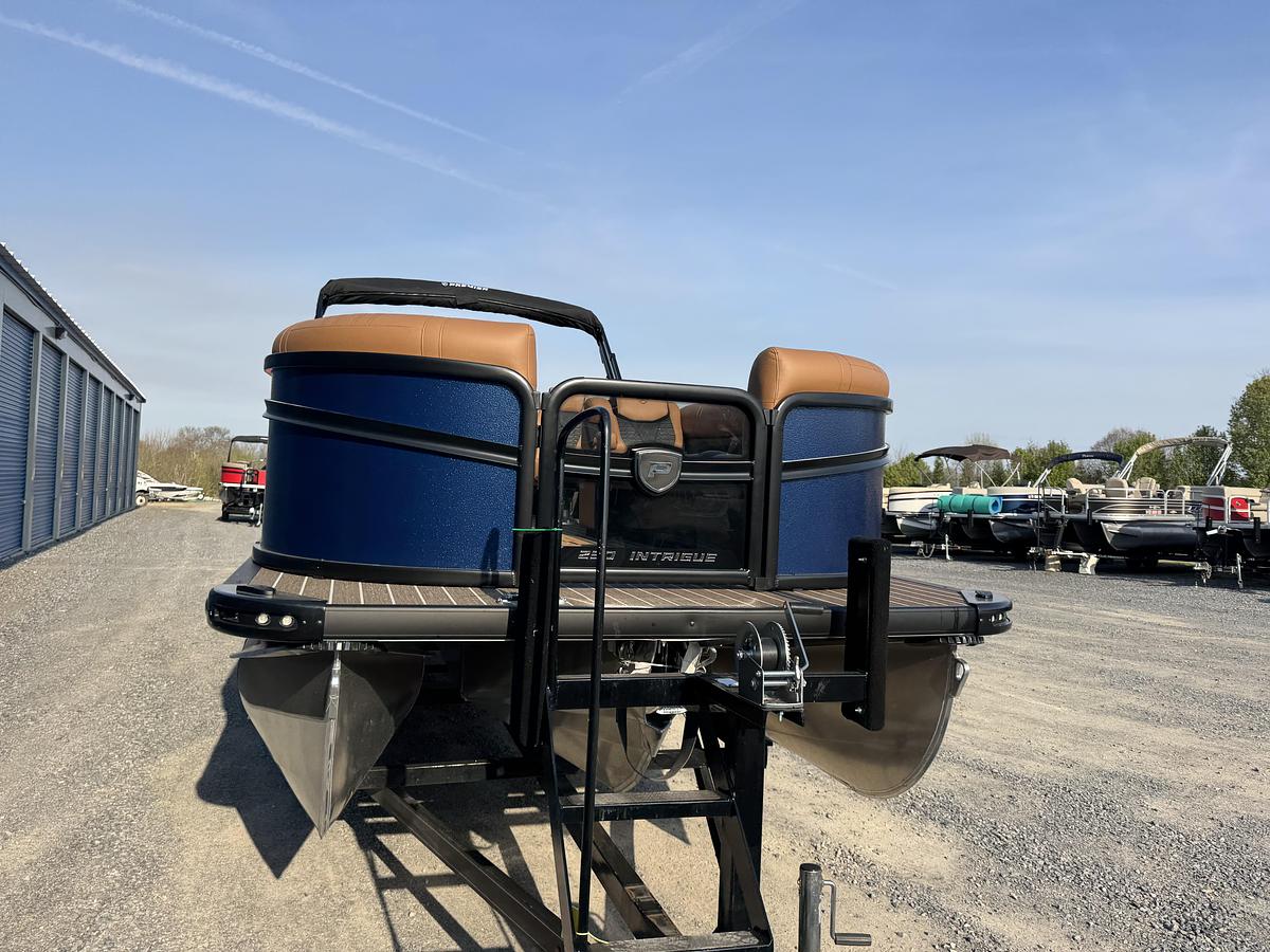 2026 Premier 250 Intrigue RL