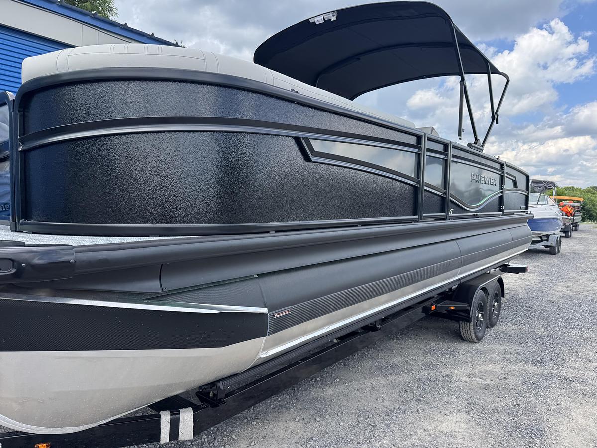 2026 Premier 250 Intrigue RLO