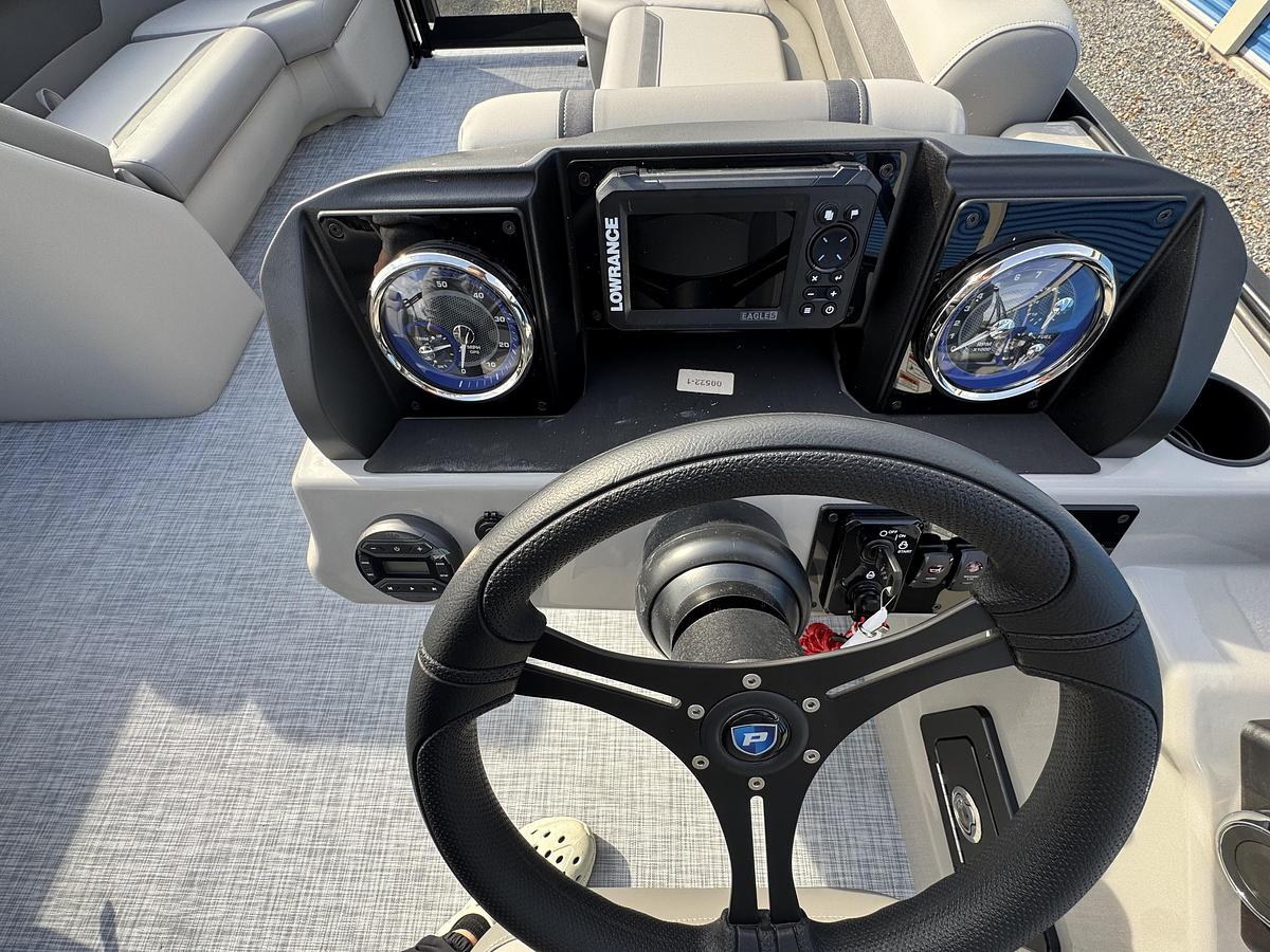 Used 2026 Premier 220 SunScape RE