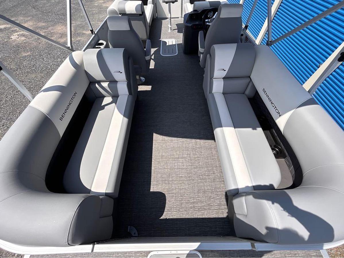 2025 Bennington 22 SSR-SPS