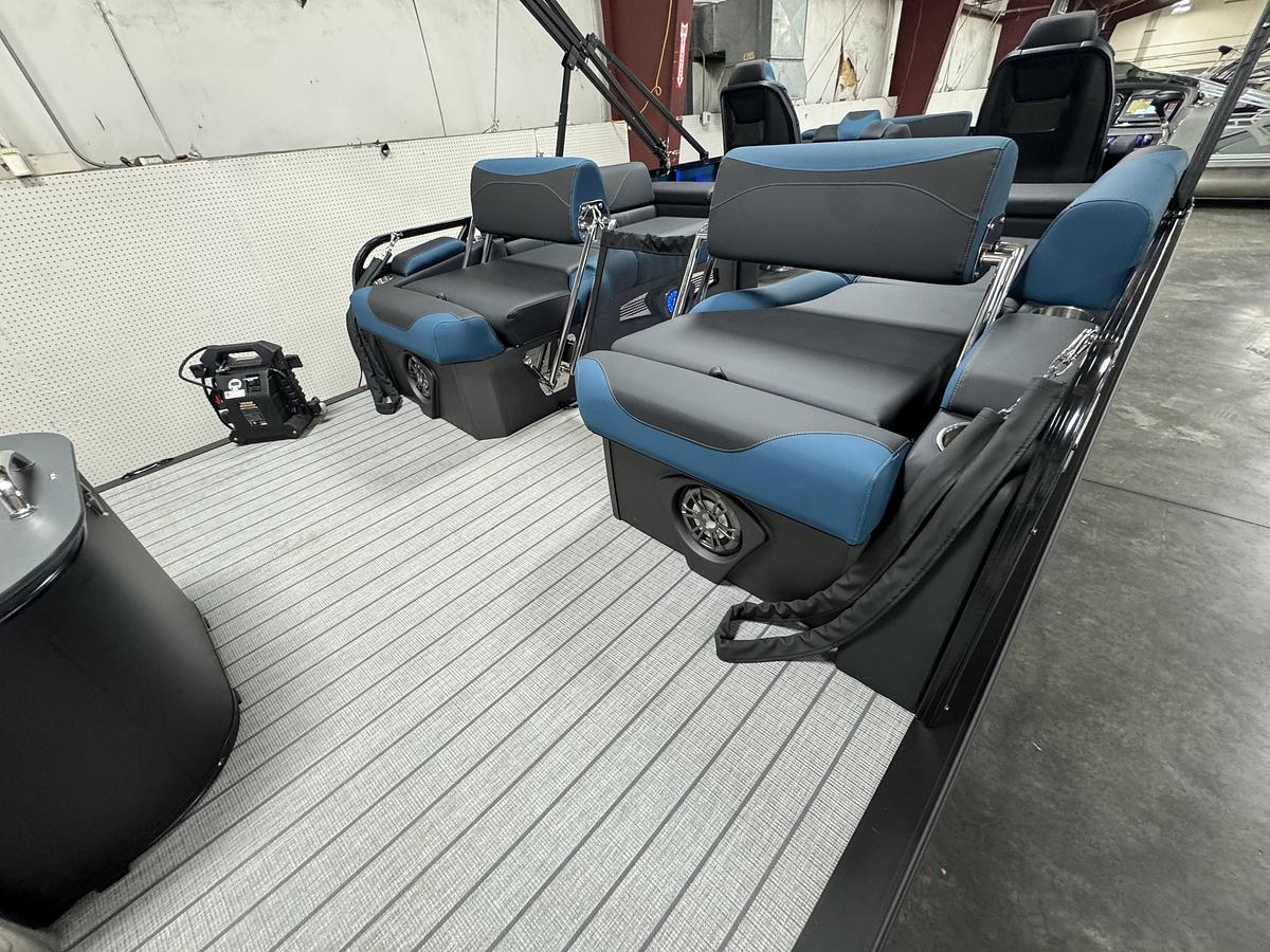 2026 Avalon 25 LSZ QLS