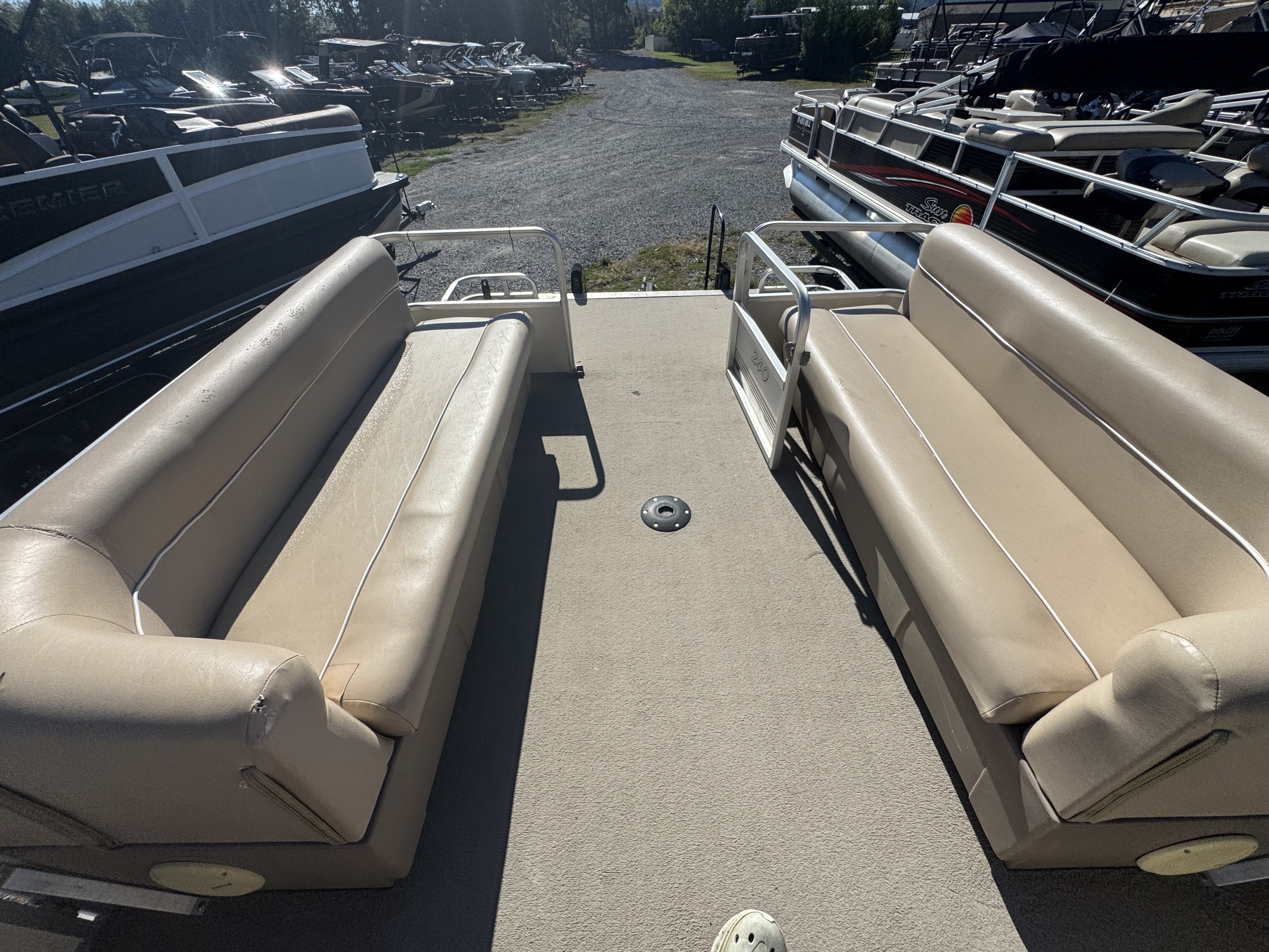 Used 2002 Sun Tracker 240 Party Barge