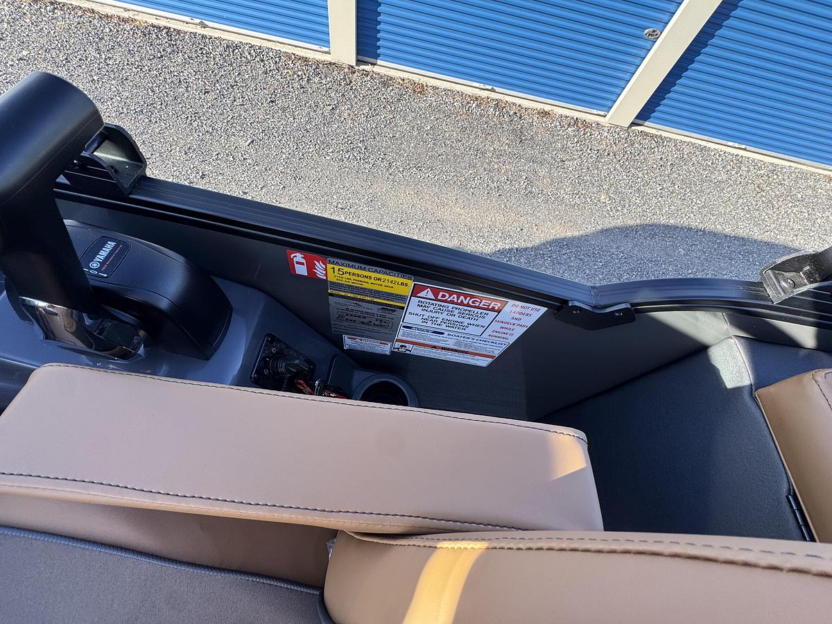 2026 Bennington 24 MSL