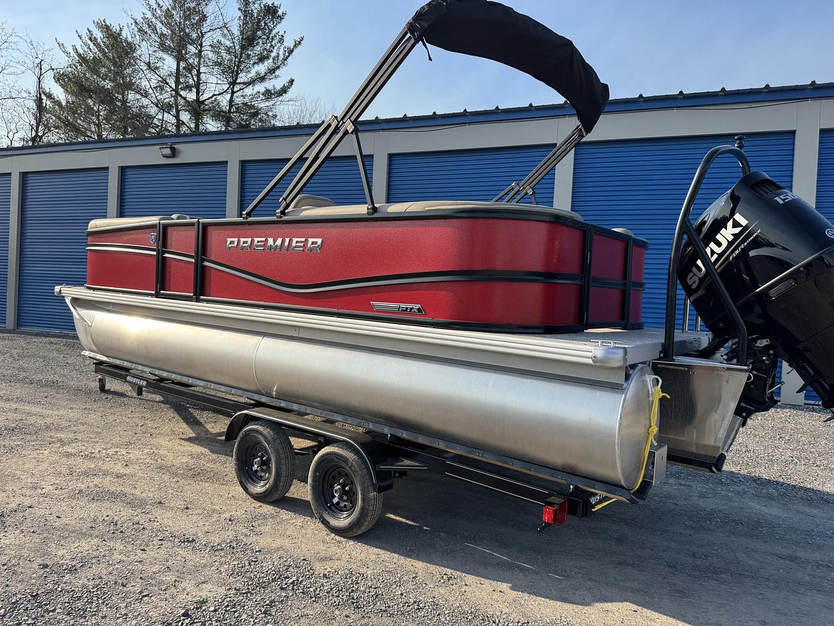 2026 Premier 220 SunScape RF