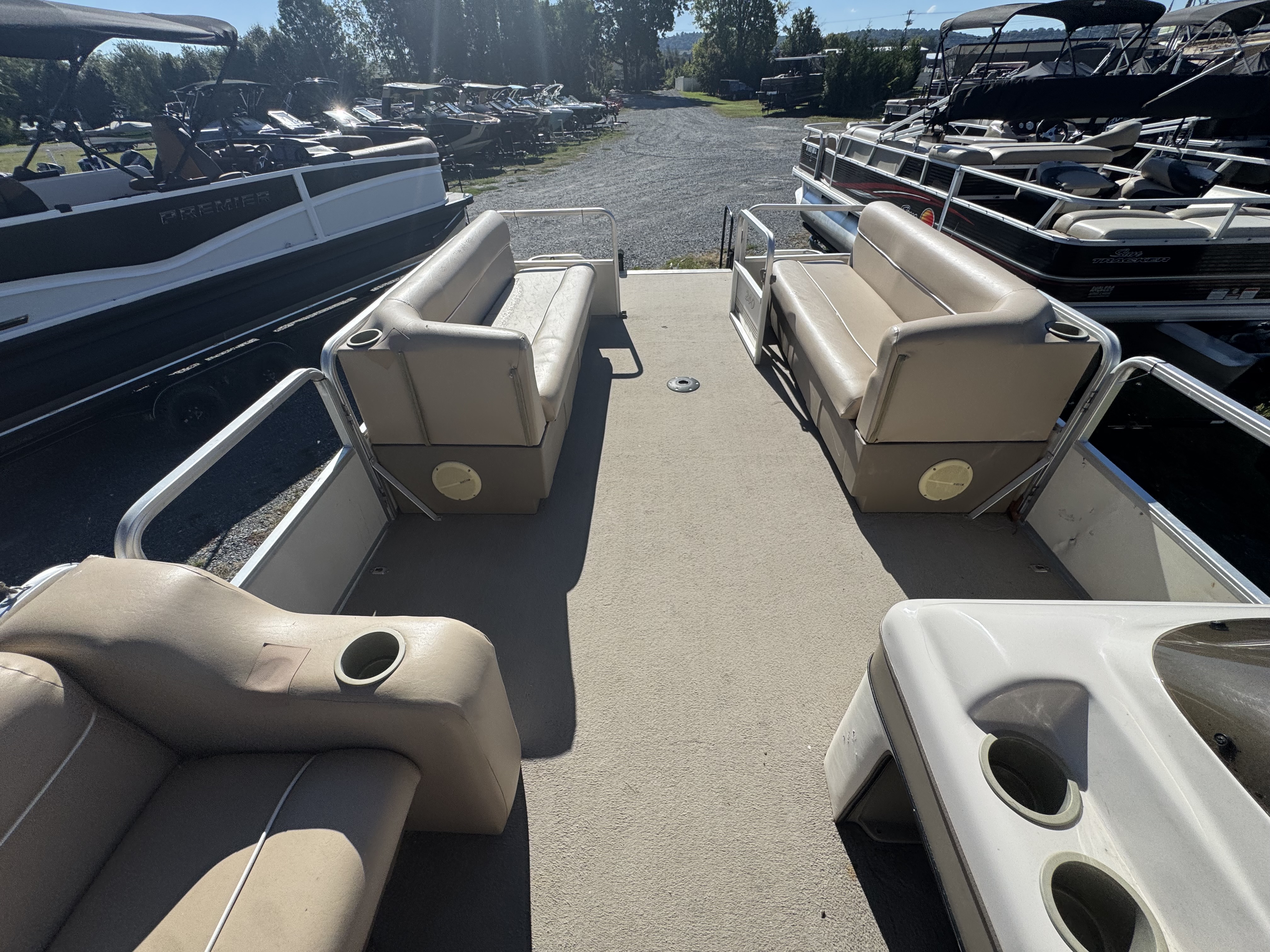 Used 2002 Sun Tracker 240 Party Barge
