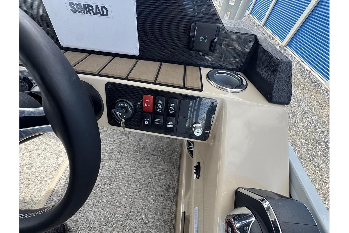 2024 Premier 250 Solaris UPPER DECK