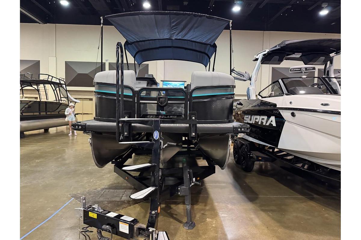 2025 Premier Solaris Rear Social