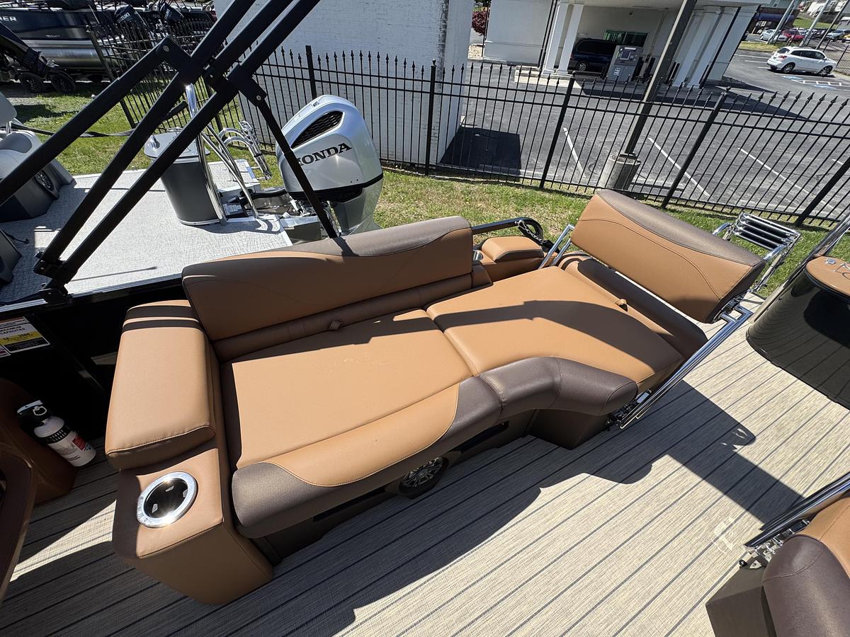 2026 Avalon 25 LSZ QLS